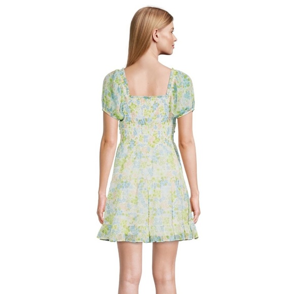 Madden NYC Floral Mini Dress Size S - Picture 2 of 6